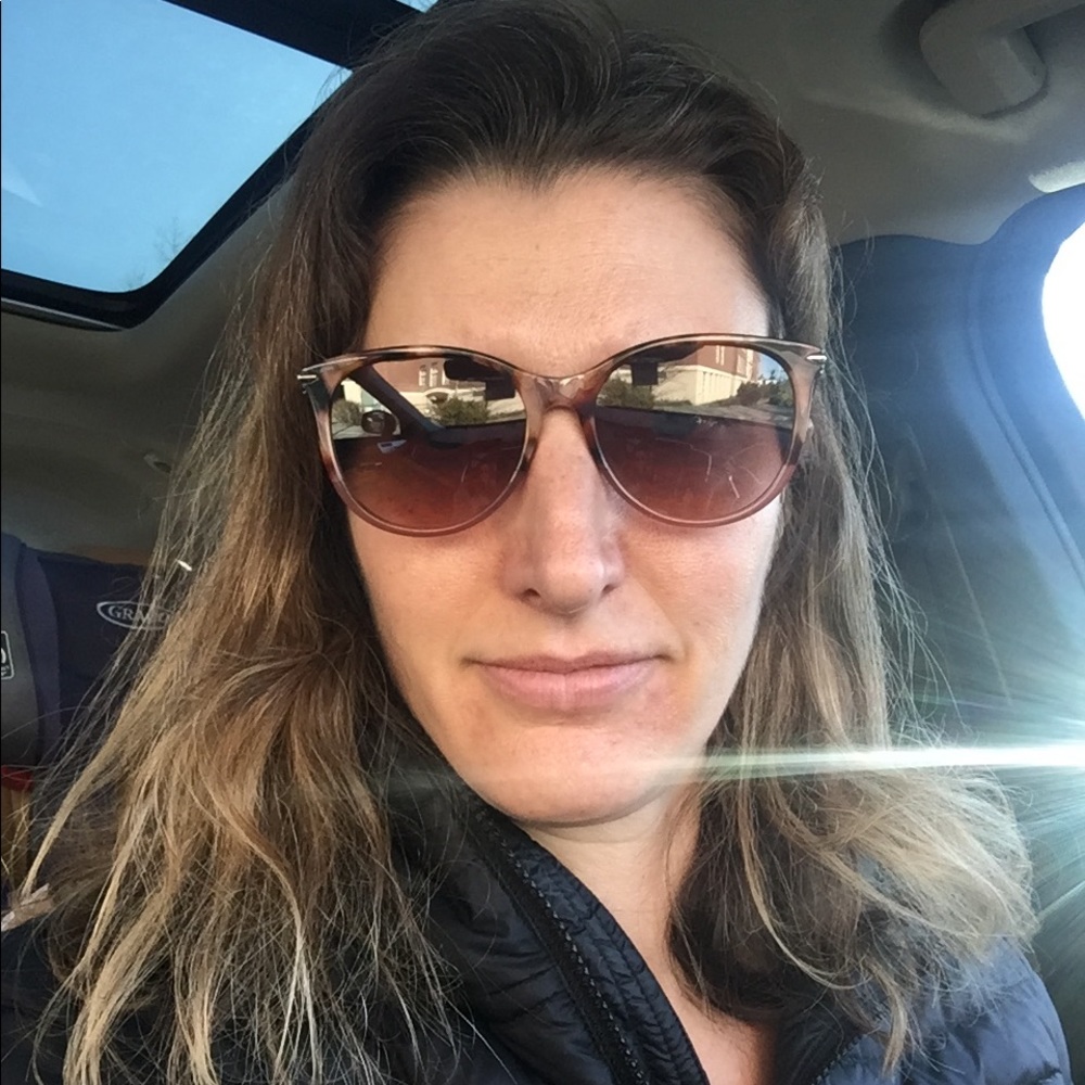 Meet your Posher, Michelle